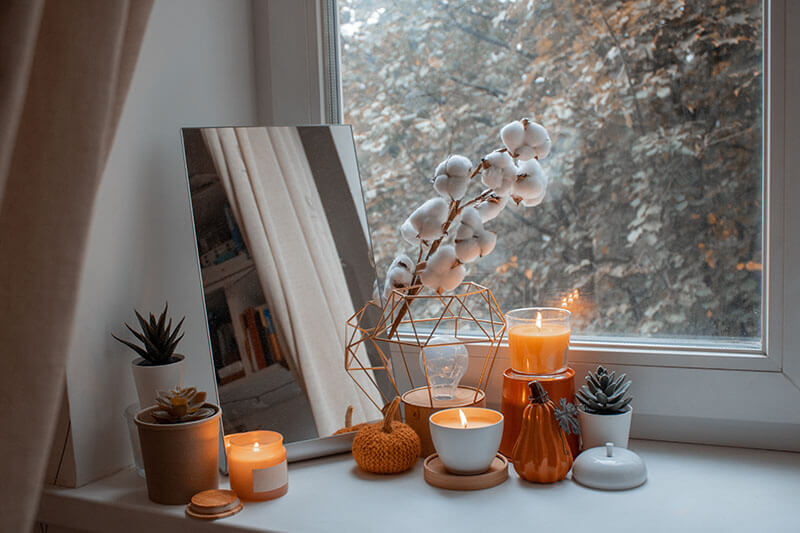 Candelitas candles styled for a home fragrance guide.
